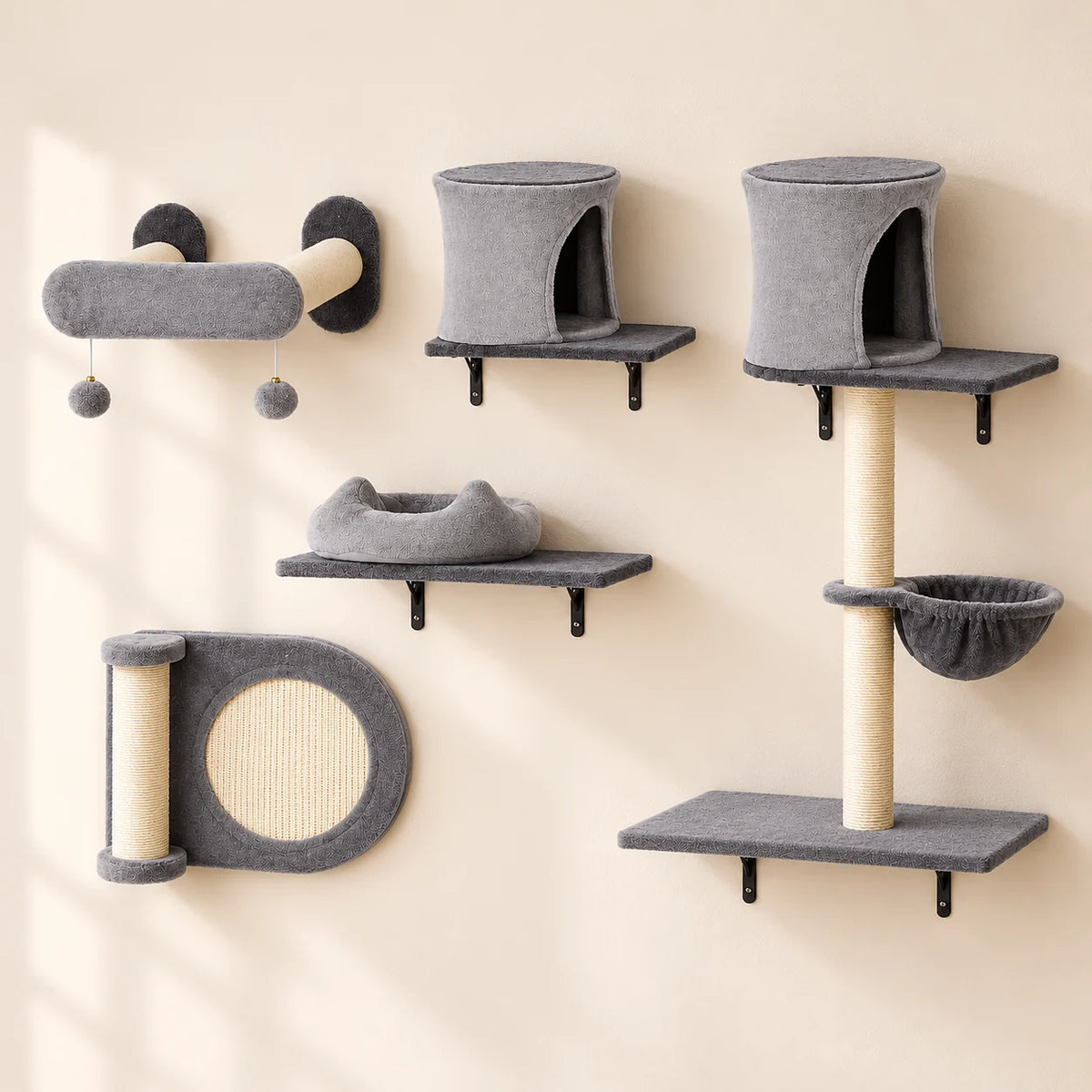 Parcours mural KLIPPE COZYLOW pour chat — ensemble de cinq modules gris présenté sur un mur