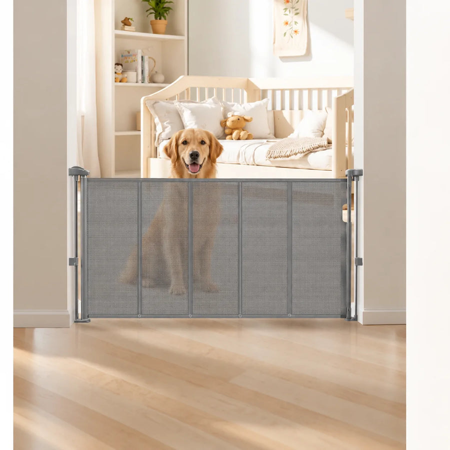 87 cm Retractable Dog Gate — Skjerm