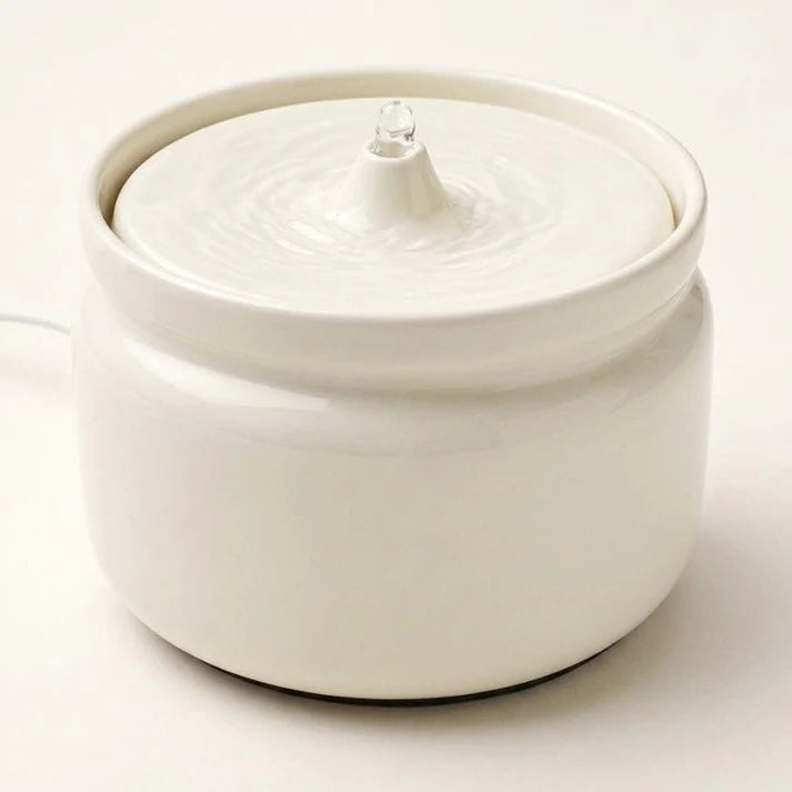 Quiet Ceramic Cat Water Fountain — Skum