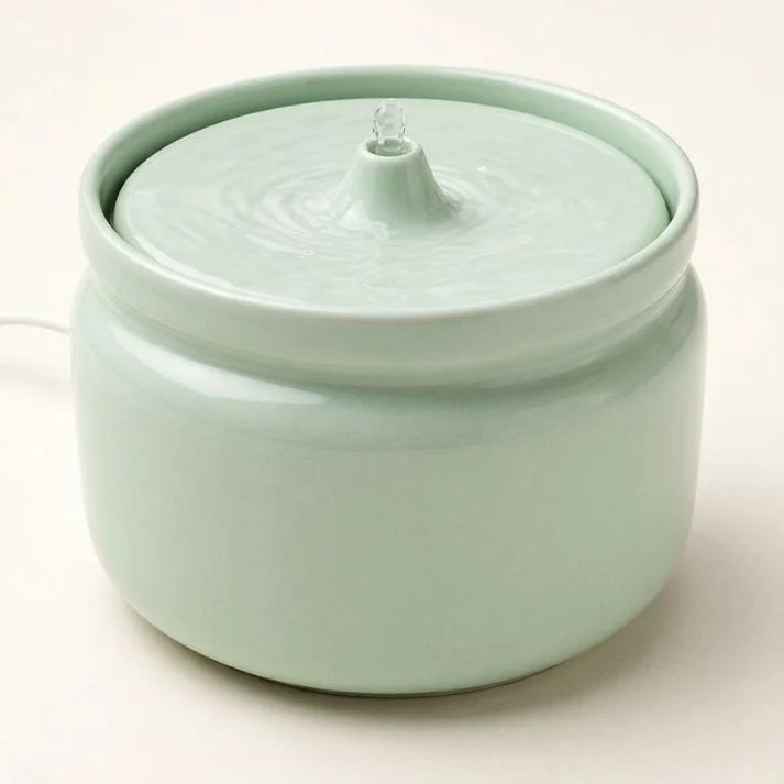 Quiet Ceramic Cat Water Fountain — Skum